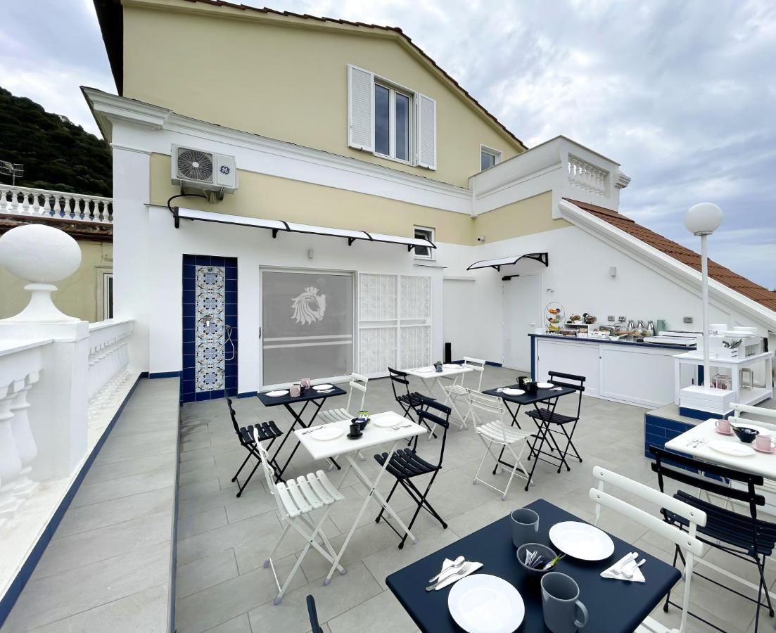 Villa Gabriella - Rooms & Breakfast Sant'Agnello Exteriör bild