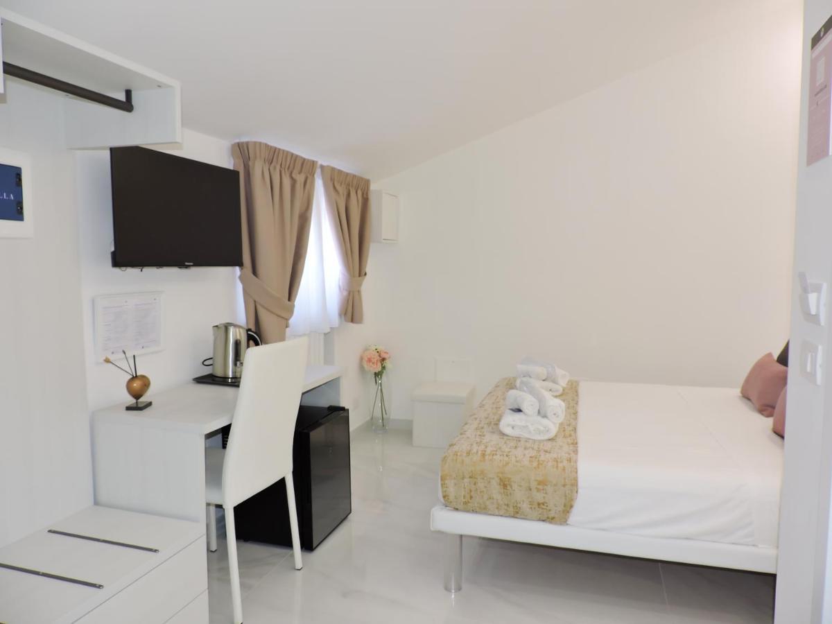 Villa Gabriella - Rooms & Breakfast Sant'Agnello Exteriör bild
